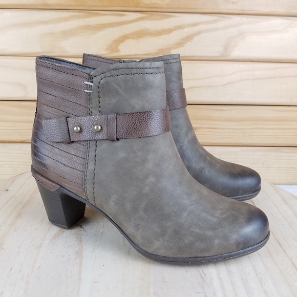 Rockport Cobb Hill Collection 5.5 US Rashel Boots Ankle Booties Nubuck Leather - Picture 1 of 11
